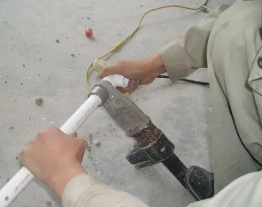 怀宁漏水维修电话